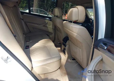 2013 BMW X5 xDrive35I/xDrive35I Premium/xDrive35I Sport Activity из США, поврежденный, VIN 5UXZV4C58D0B22720